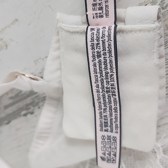 Victoria's Secret cream lace Dream Angels lined perfect coverage bra Size 38G - Picture 11 of 13